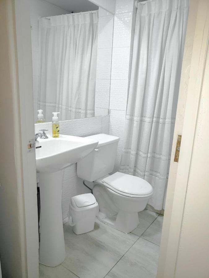 Hostal Paso Por La Serena Bagian luar foto